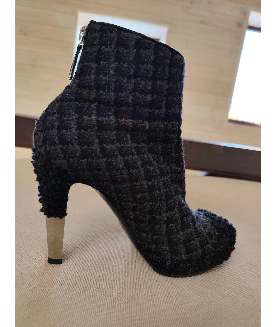 CHANEL Темно-синие текстильные ботильоны, фото 4