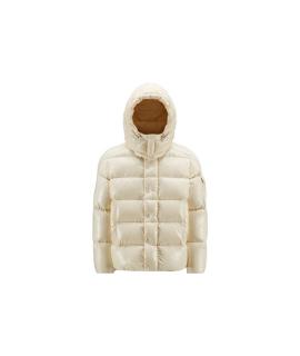 MONCLER Пуховик