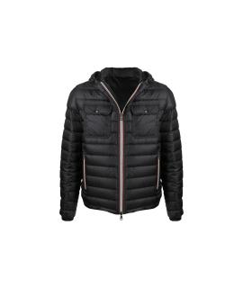 MONCLER Пуховик