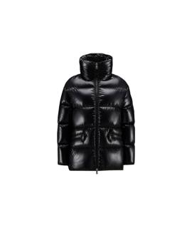 MONCLER Пуховик