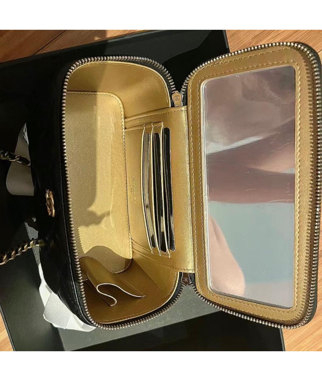 CHANEL Черная кожаная сумка через плечо, фото 6