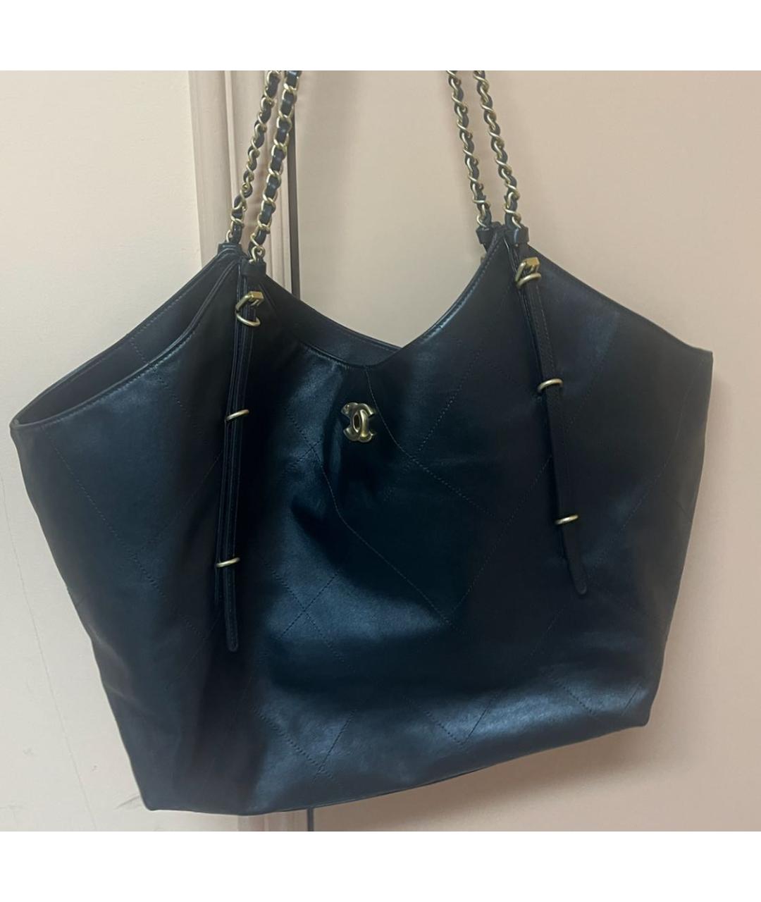 CHANEL Черная кожаная сумка тоут, фото 6