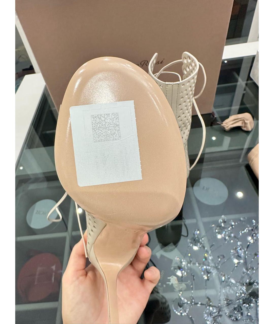 GIANVITO ROSSI Бежевые кожаные ботильоны, фото 6