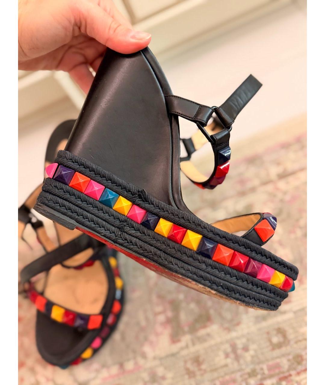 CHRISTIAN LOUBOUTIN Черные кожаные босоножки, фото 4