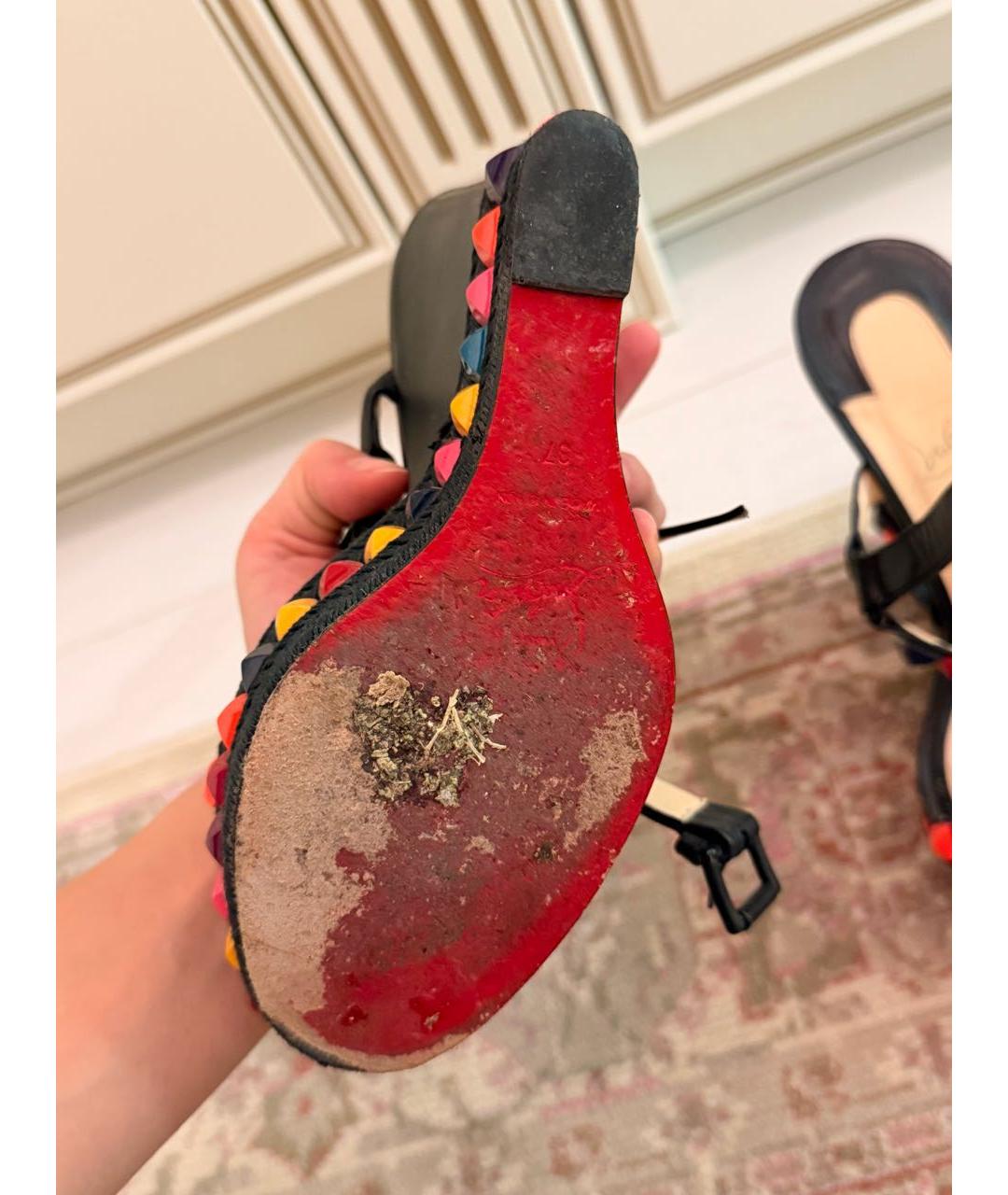 CHRISTIAN LOUBOUTIN Черные кожаные босоножки, фото 6