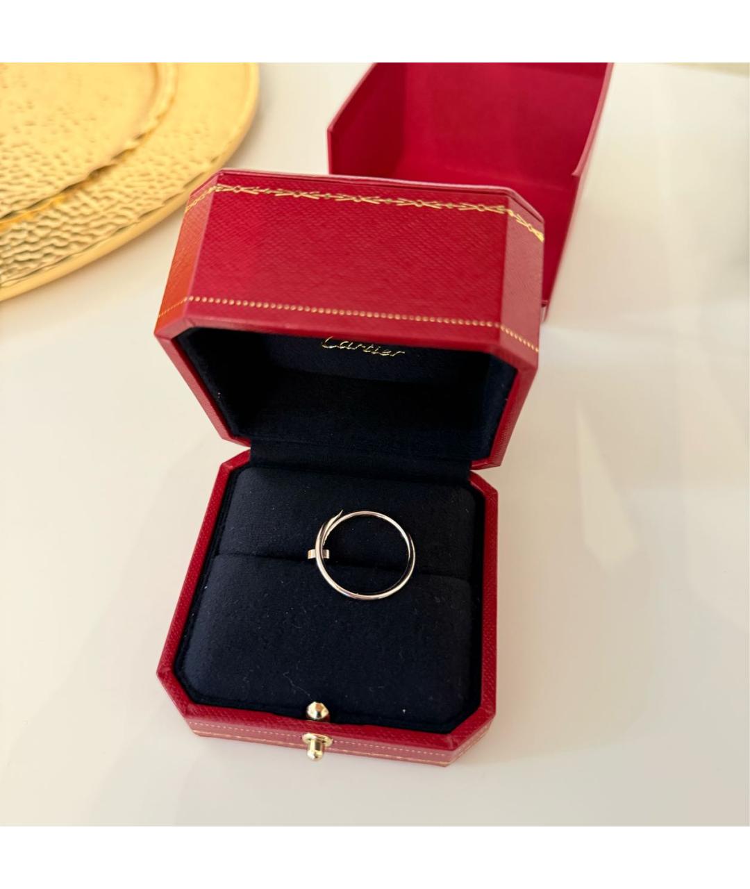 CARTIER Белое кольцо из белого золота, фото 4