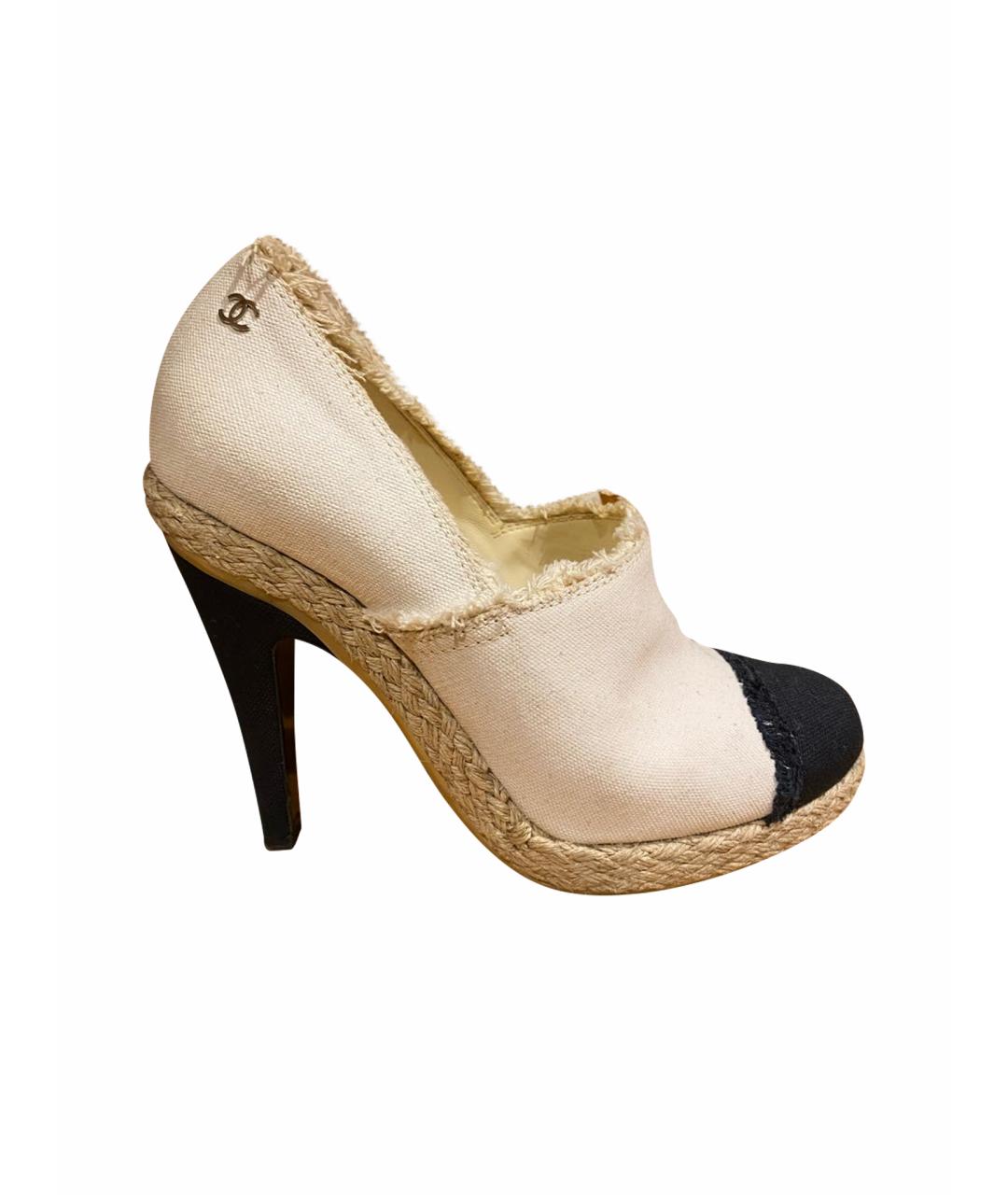 CHANEL Белые текстильные туфли, фото 1