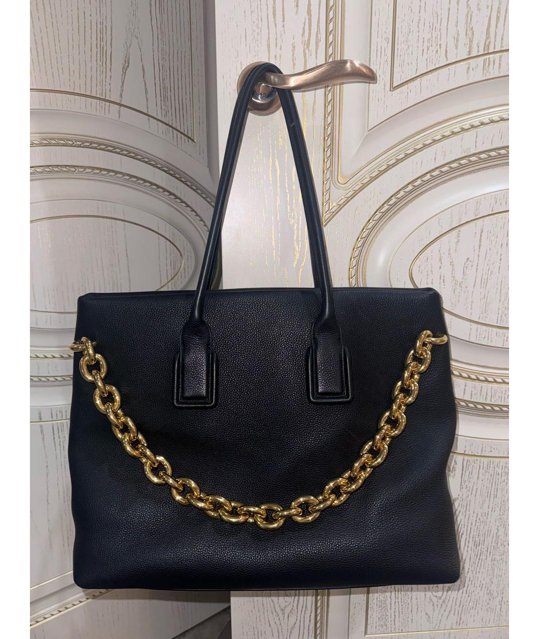 BOTTEGA VENETA Черная кожаная сумка с короткими ручками, фото 4