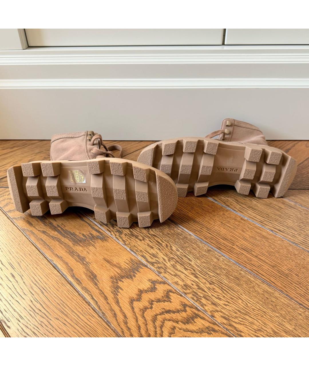 PRADA Бежевые текстильные ботинки, фото 4