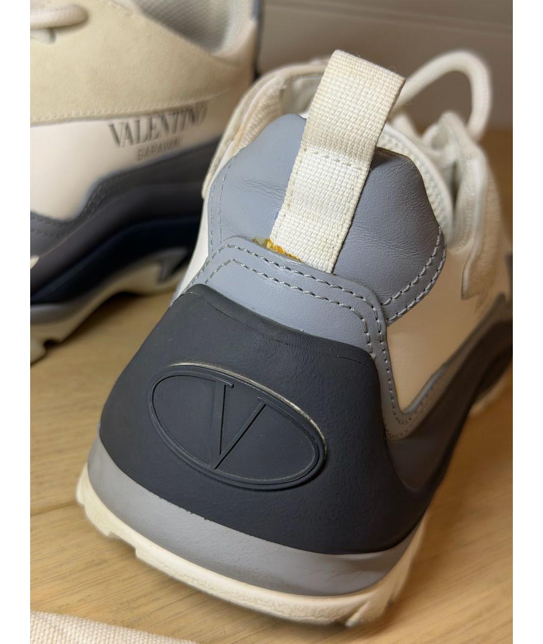 VALENTINO Белые кожаные низкие кроссовки / кеды, фото 6