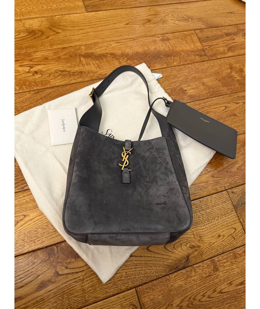 SAINT LAURENT Серая замшевая сумка тоут, фото 7