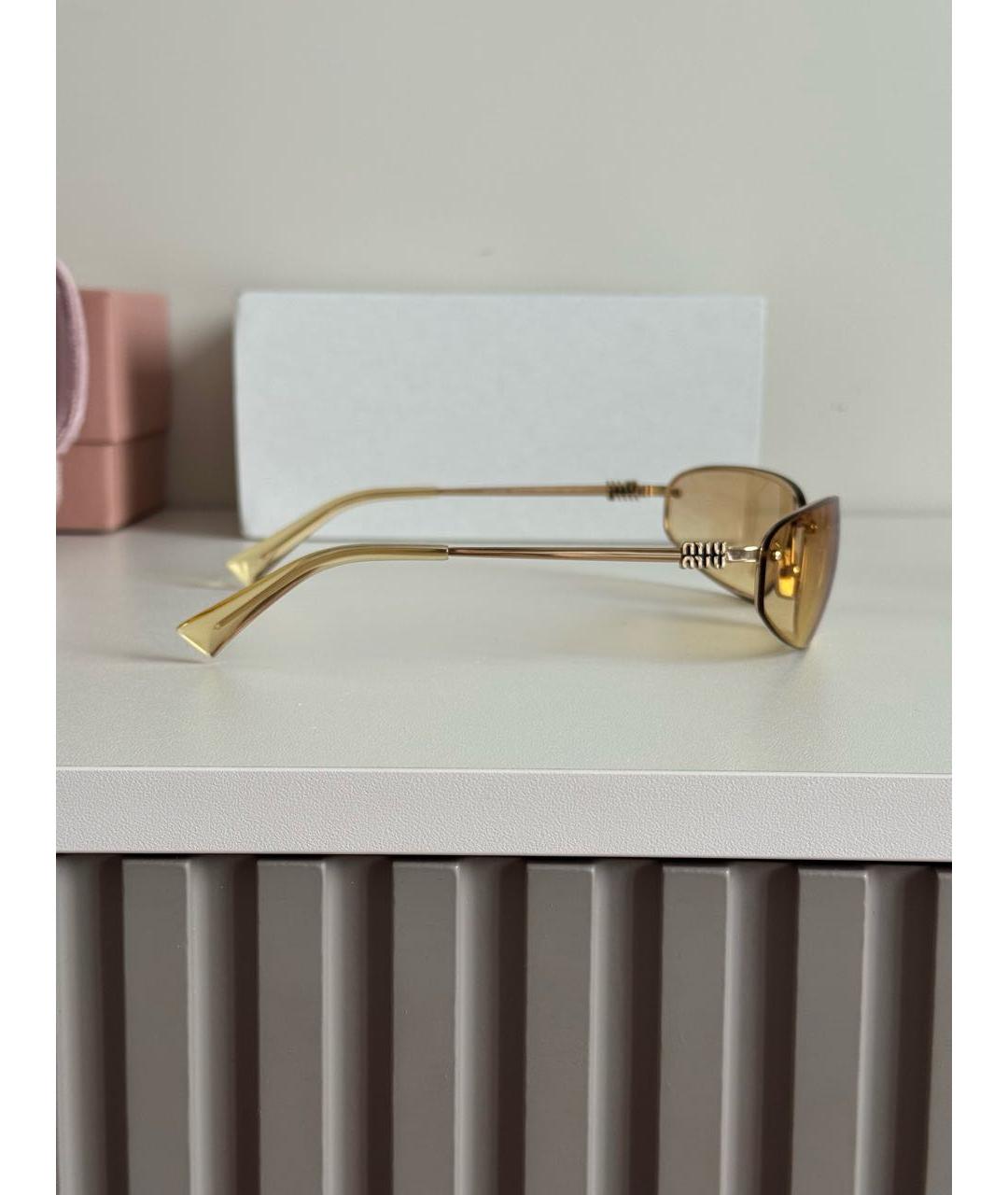 MIU MIU Золотые металлические солнцезащитные очки, фото 6