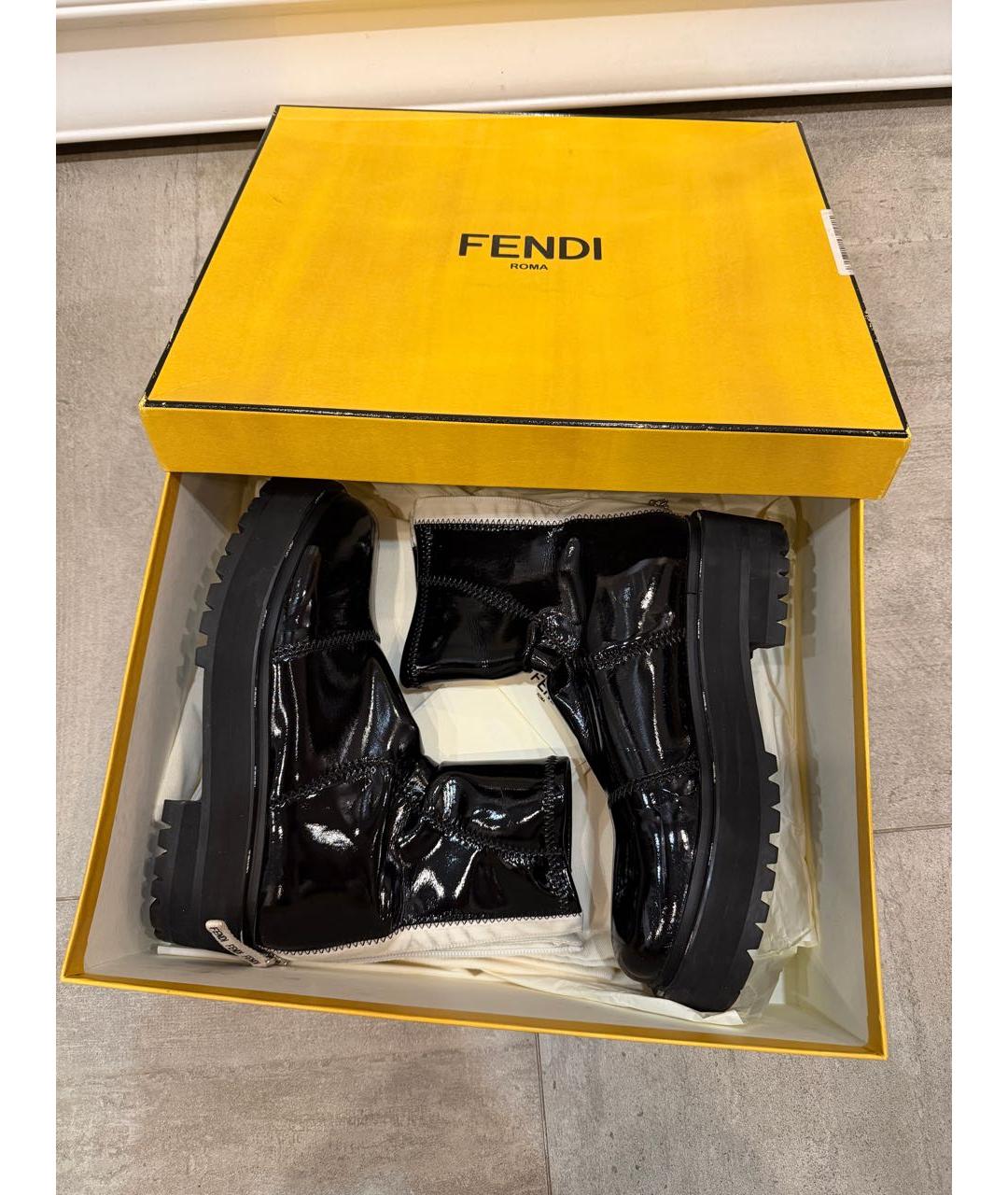 FENDI Черные полусапоги из лакированной кожи, фото 4