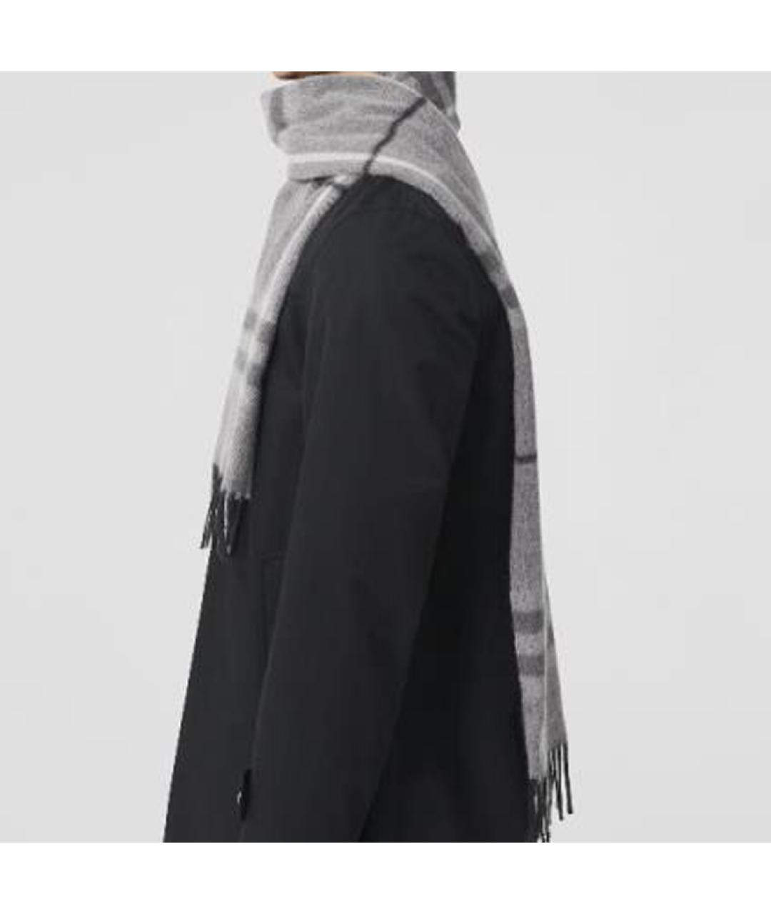 BURBERRY Серый шарф, фото 2
