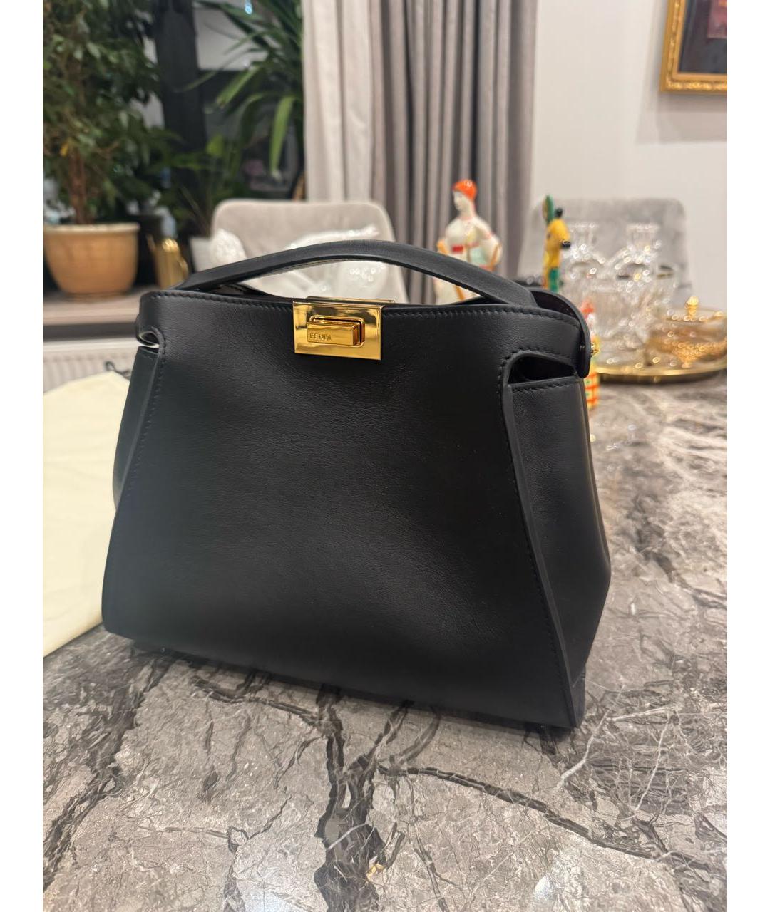 FENDI Черная кожаная сумка с короткими ручками, фото 7