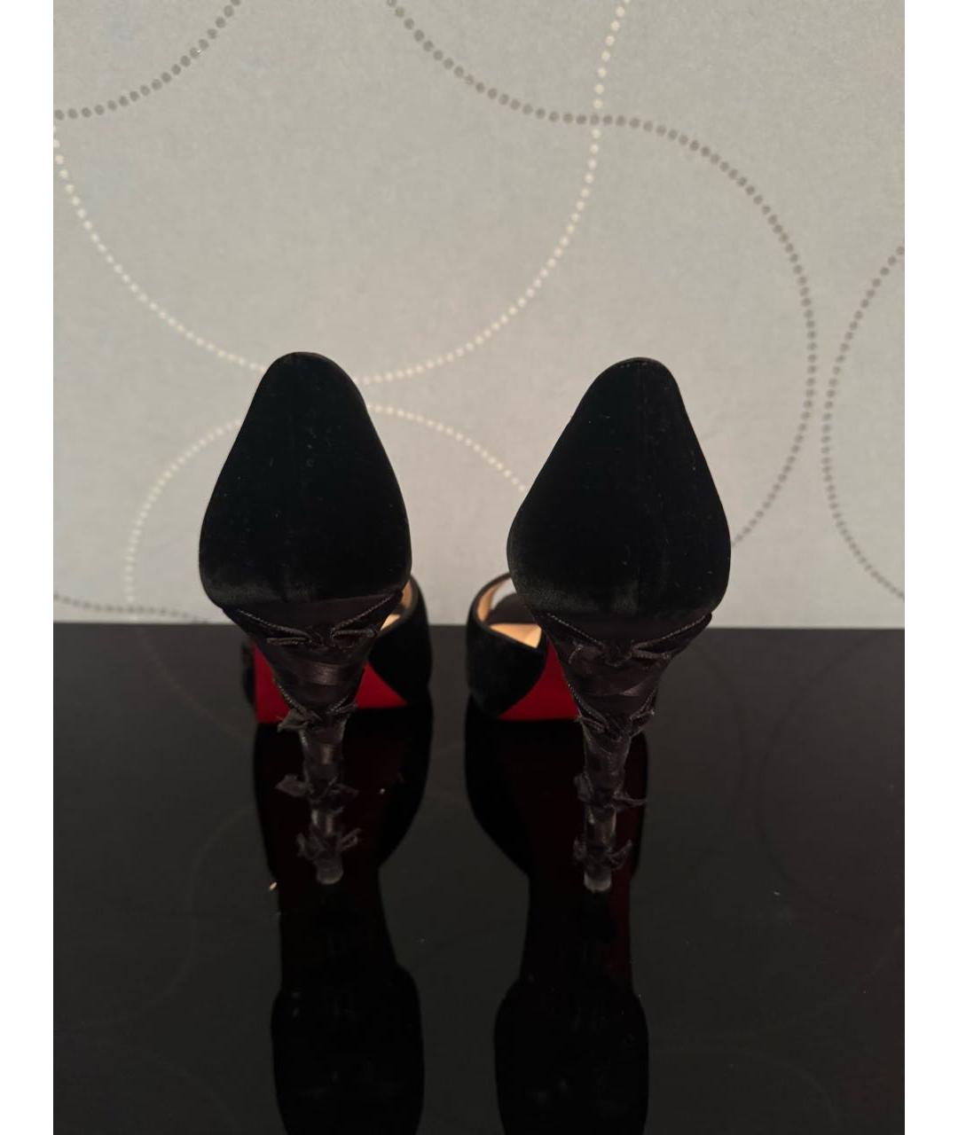 CHRISTIAN LOUBOUTIN Черные бархатные босоножки, фото 4