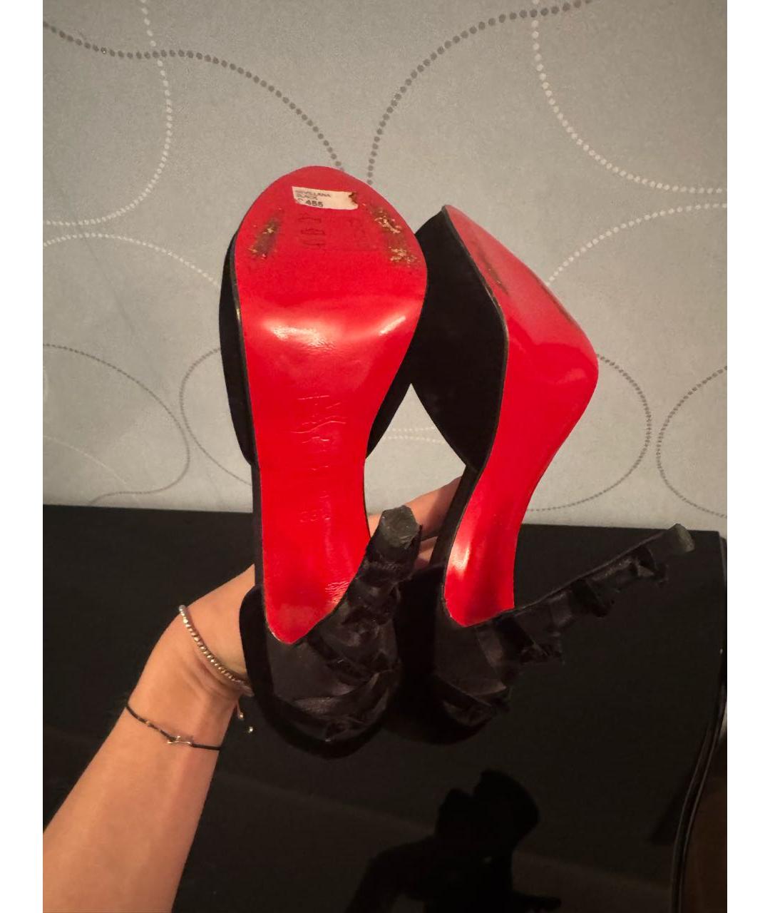 CHRISTIAN LOUBOUTIN Черные бархатные босоножки, фото 5