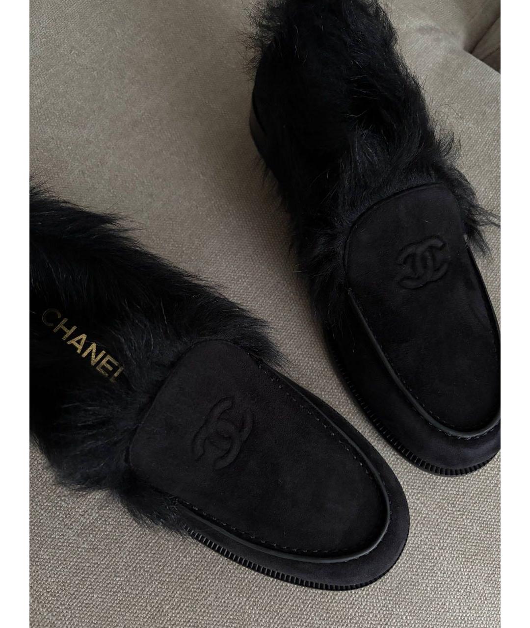 CHANEL Черные замшевые лоферы, фото 3