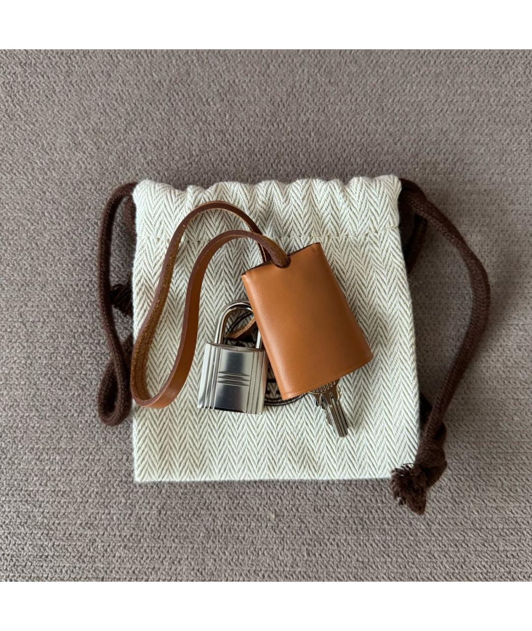 HERMES Бордовая кожаная сумка с короткими ручками, фото 6