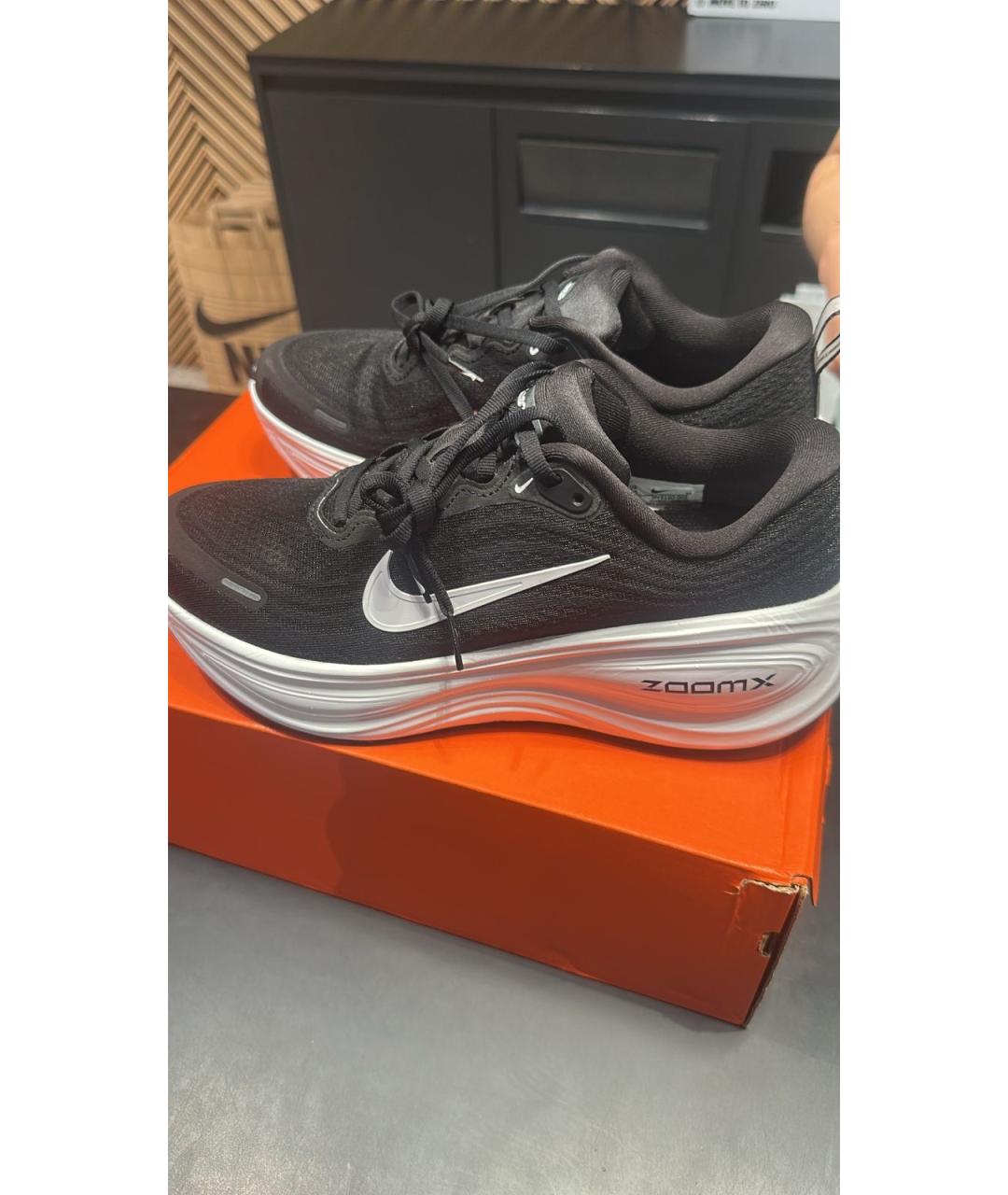 NIKE Черные резиновые низкие кроссовки / кеды, фото 2