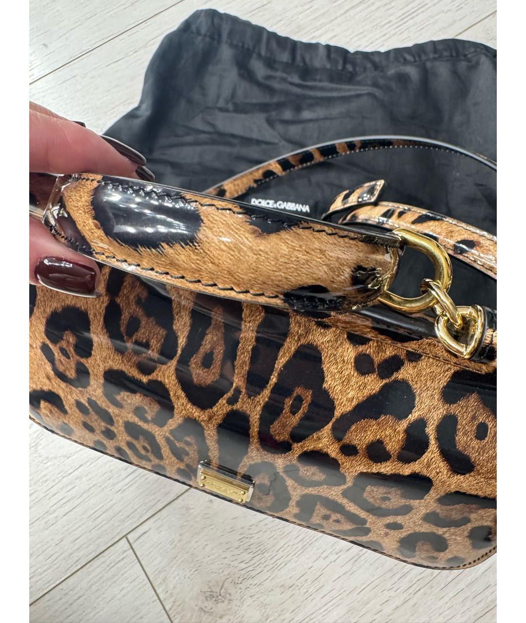 DOLCE&GABBANA Коричневая сумка с короткими ручками из лакированной кожи, фото 4