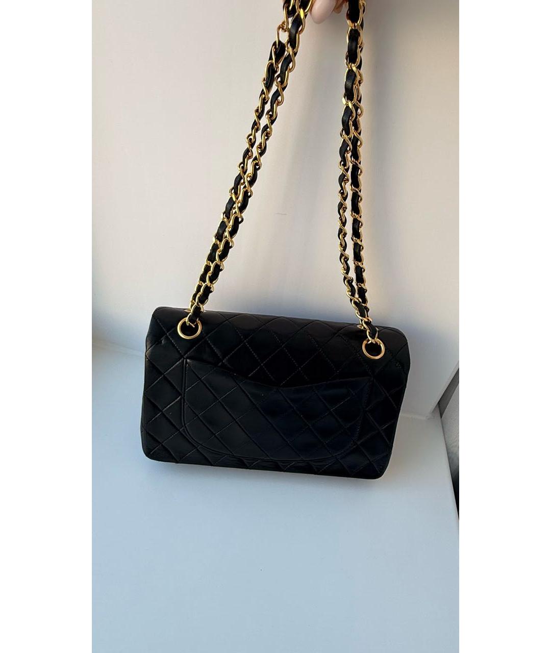 CHANEL Черная кожаная сумка с короткими ручками, фото 2