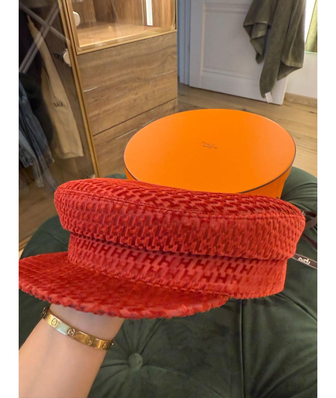 HERMES Красная бархатная кепка, фото 3