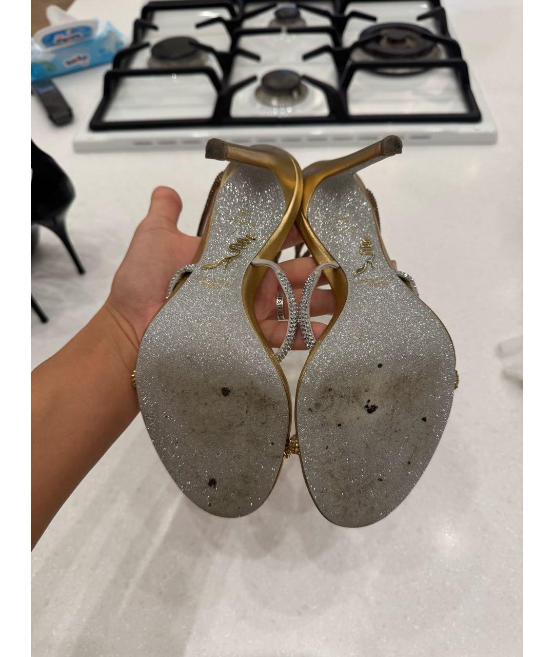 RENE CAOVILLA Золотые кожаные босоножки, фото 5