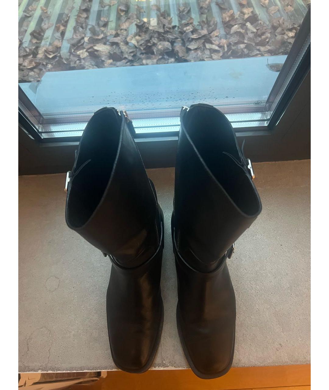 CHANEL Черные кожаные сапоги, фото 3