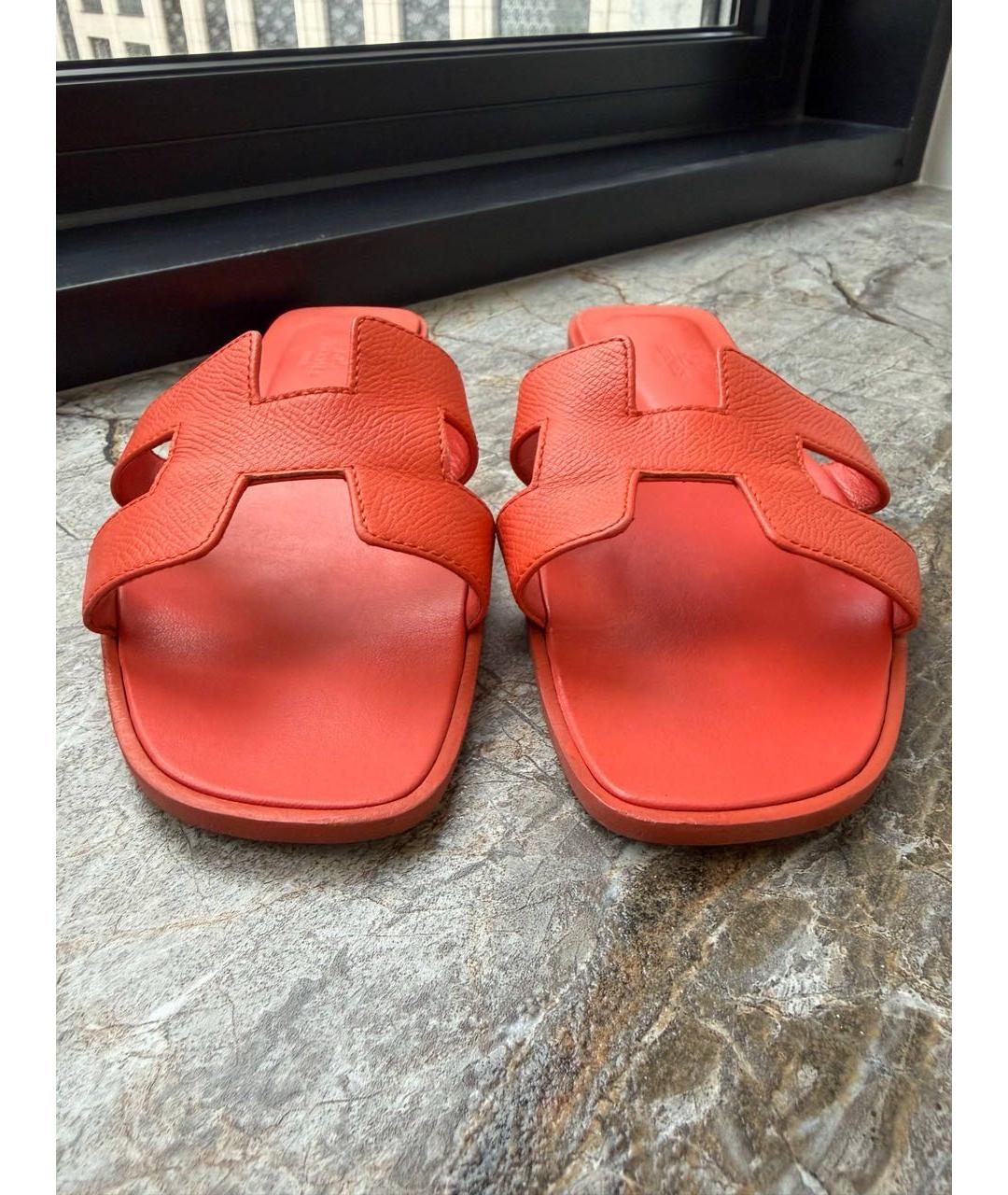 HERMES Коралловые кожаные шлепанцы, фото 2
