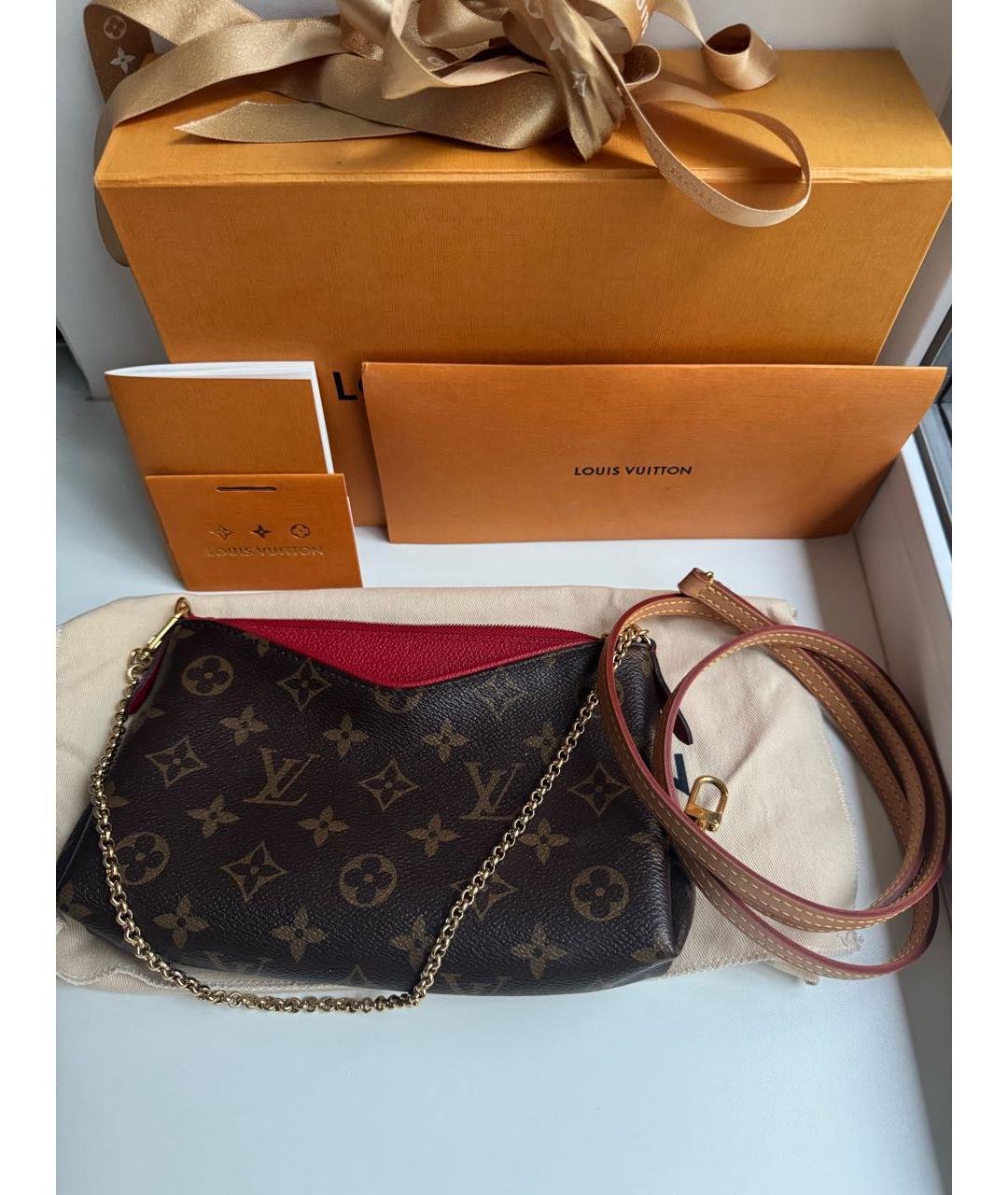 LOUIS VUITTON Коричневая сумка с короткими ручками, фото 4