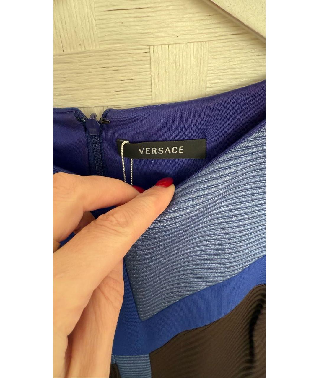 VERSACE Синее повседневное платье, фото 4