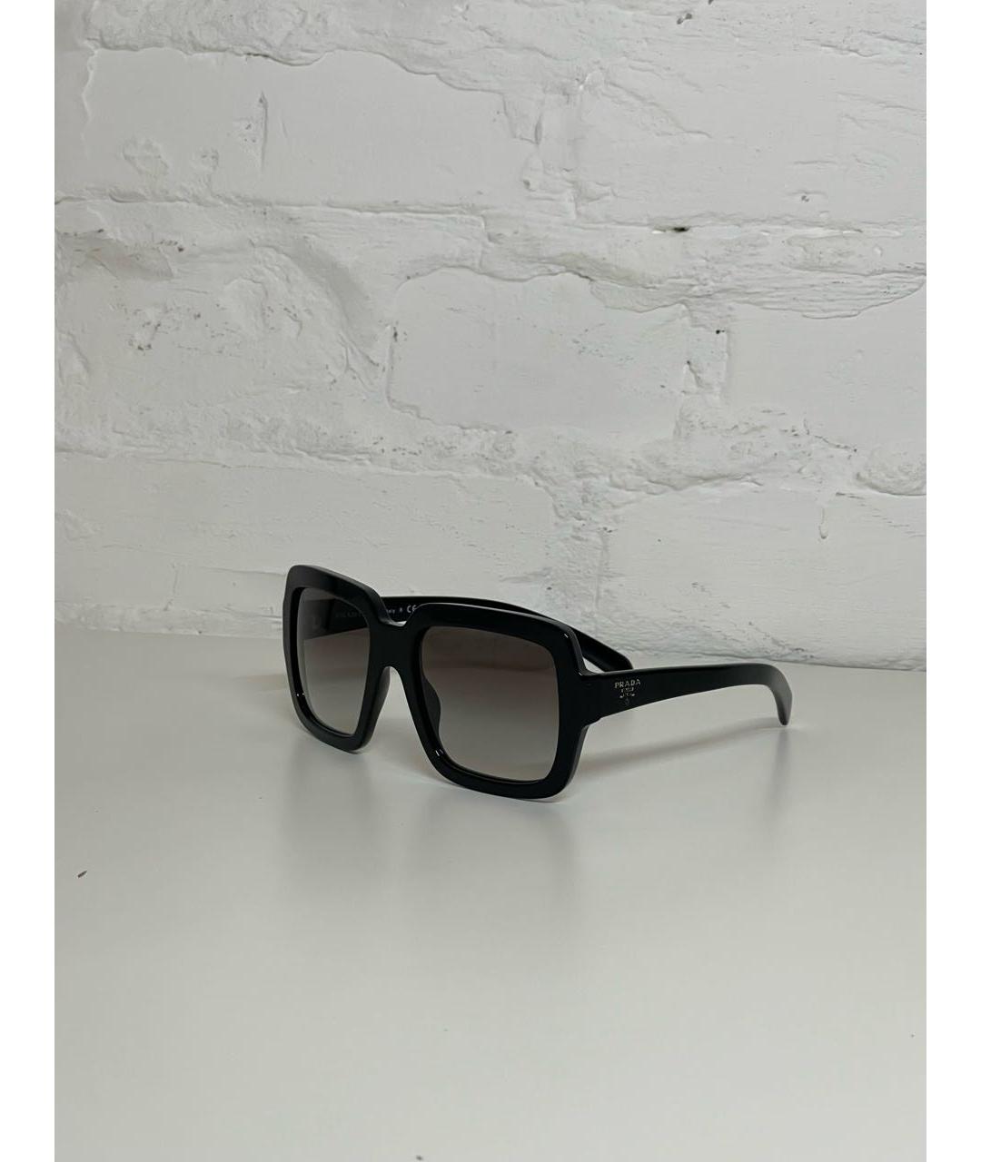 PRADA Черные пластиковые солнцезащитные очки, фото 3
