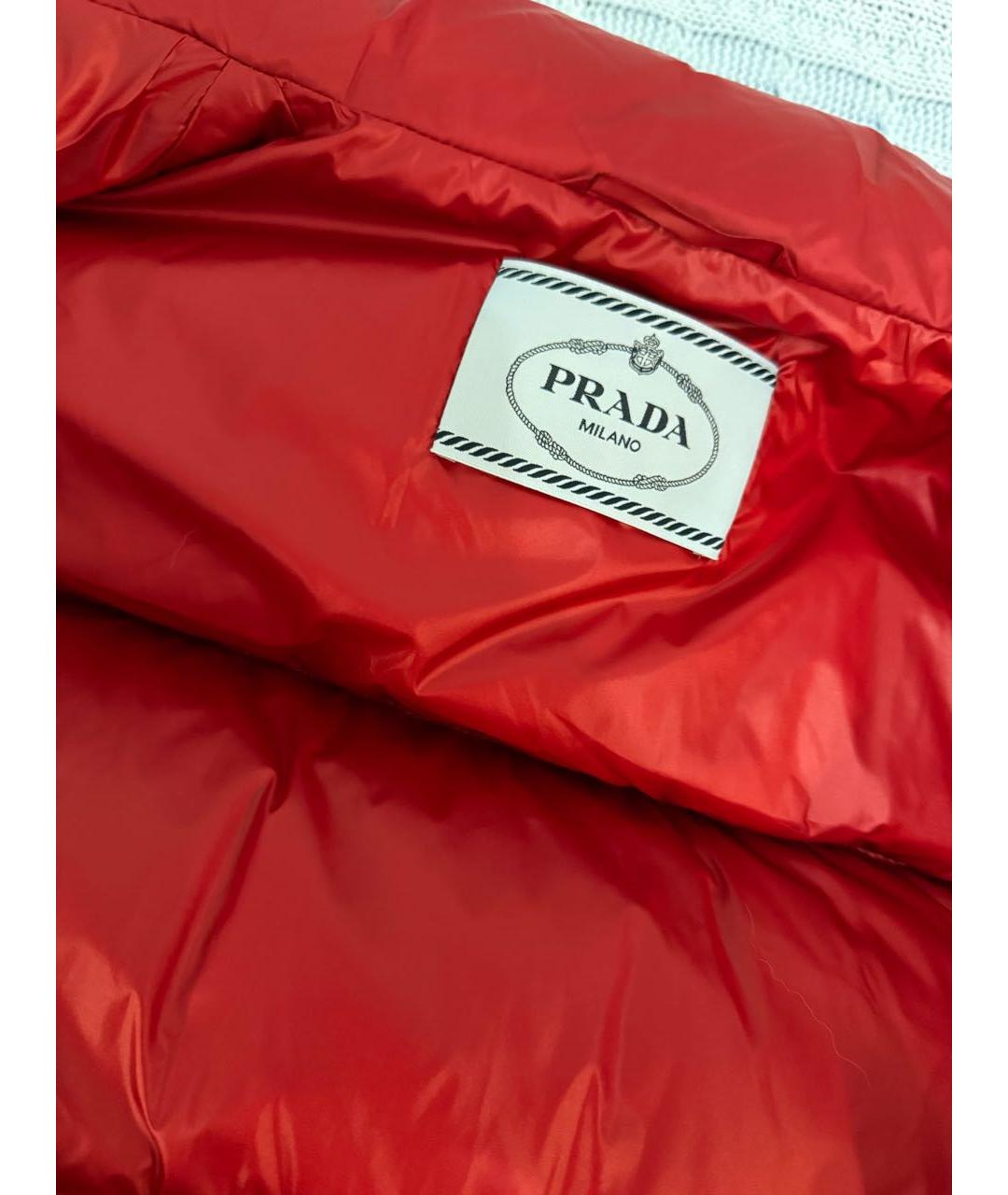 PRADA Красный полиэстеровый пуховик, фото 4