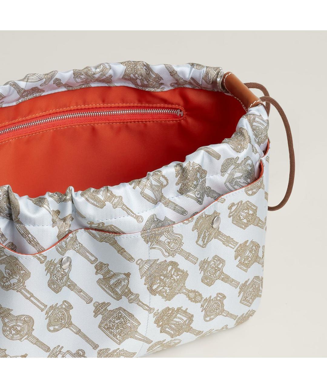 HERMES Голубая шелковая косметичка, фото 3