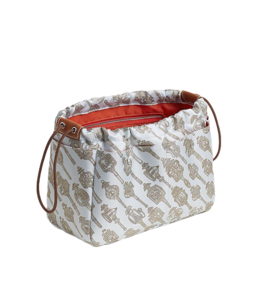 HERMES Голубая шелковая косметичка, фото 4