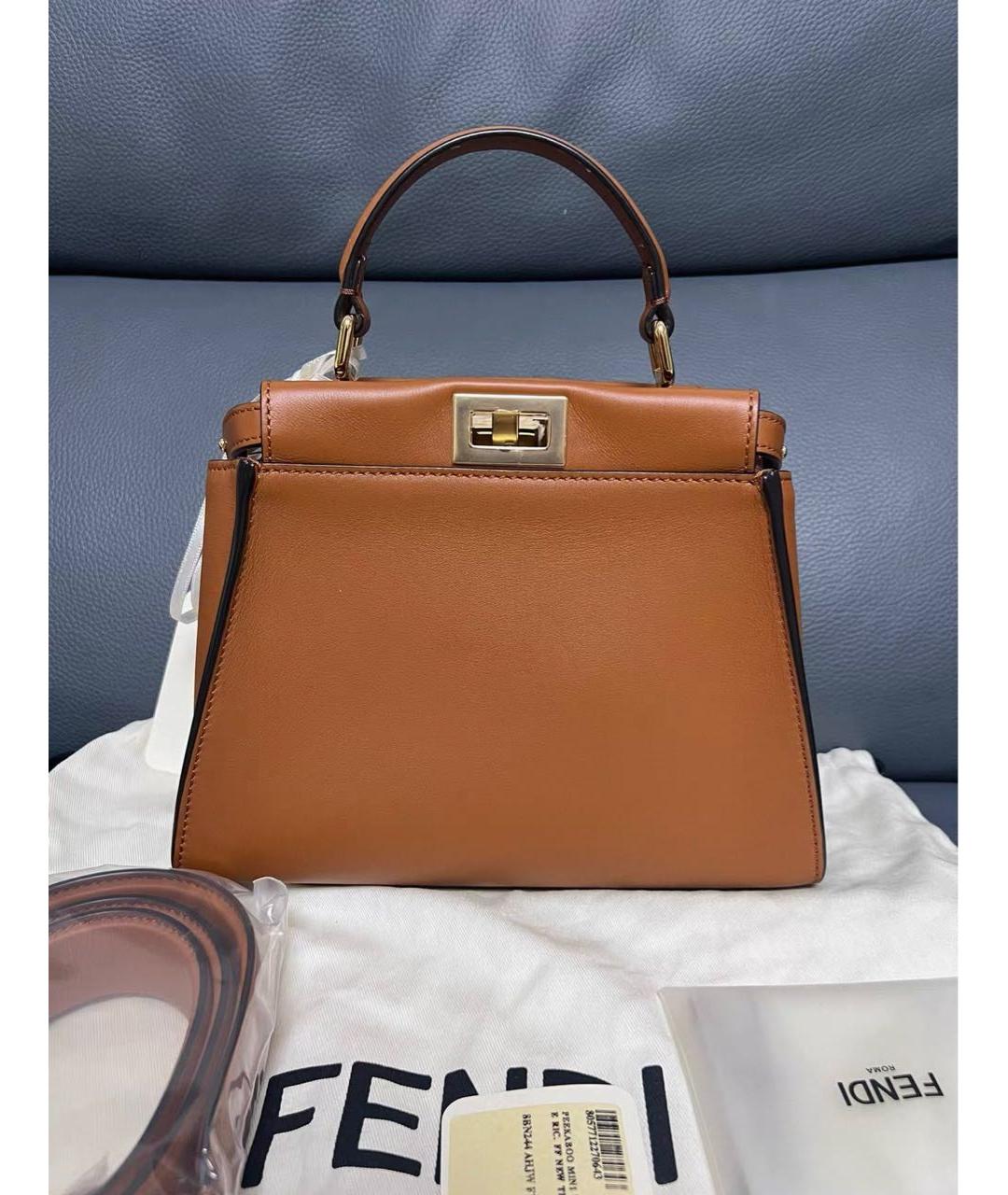 FENDI Коричневая кожаная сумка с короткими ручками, фото 3