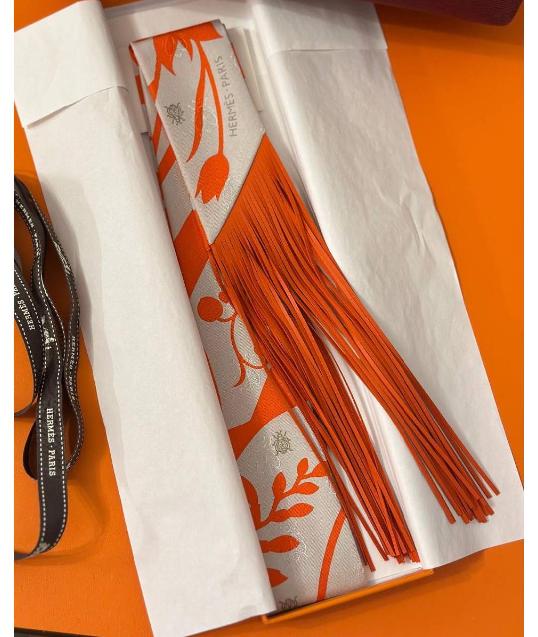 HERMES Оранжевый шелковый платок, фото 2