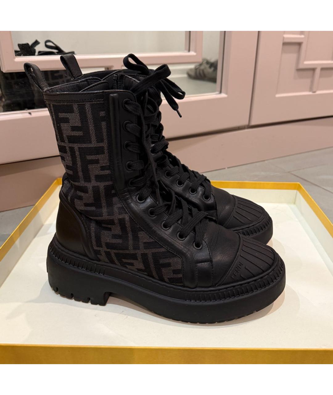 FENDI Черные кожаные ботинки, фото 4