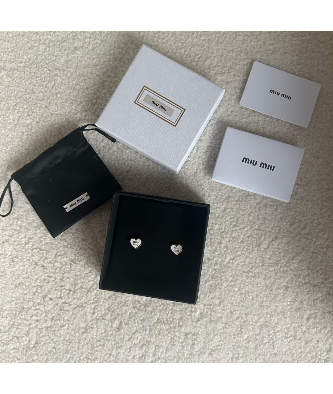 MIU MIU Белые латунные серьги, фото 4