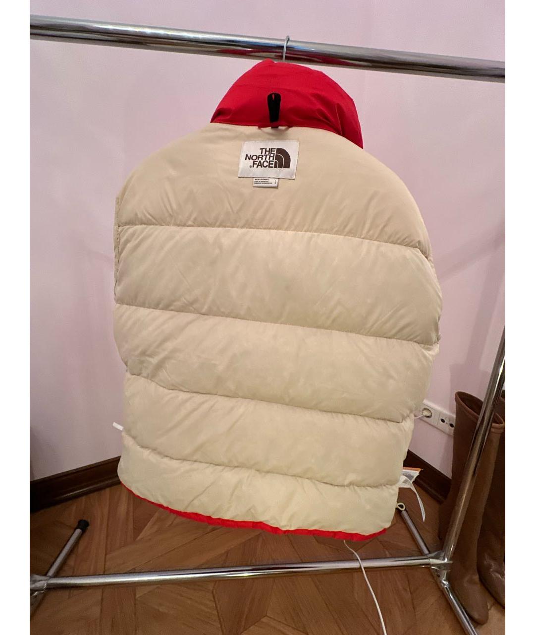 THE NORTH FACE Красный пуховик, фото 3