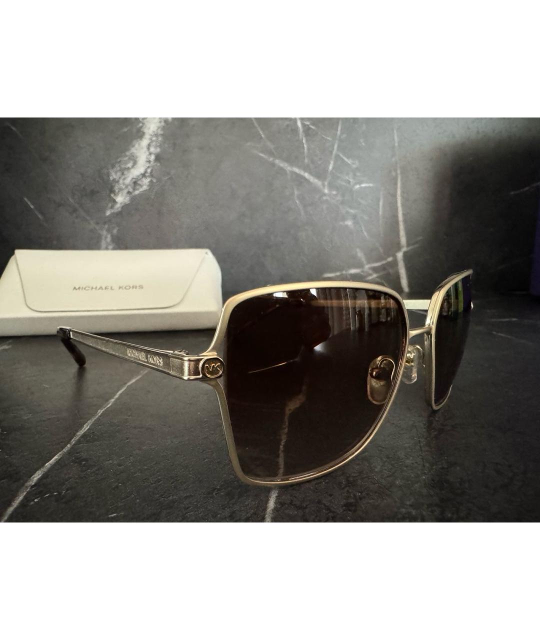 MICHAEL KORS Коричневые металлические солнцезащитные очки, фото 2