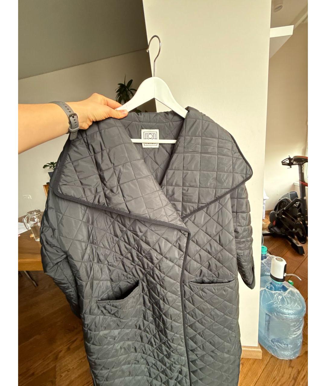 TOTEME Черное полиэстеровое пальто, фото 4