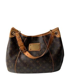 LOUIS VUITTON Сумка через плечо