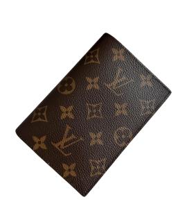 LOUIS VUITTON Обложка/футляр