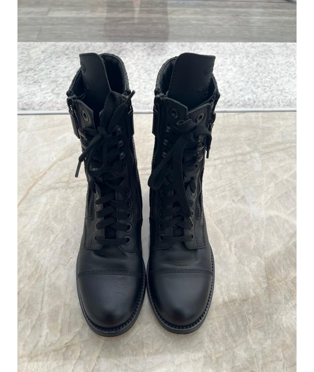 CHANEL Черные кожаные ботинки, фото 2