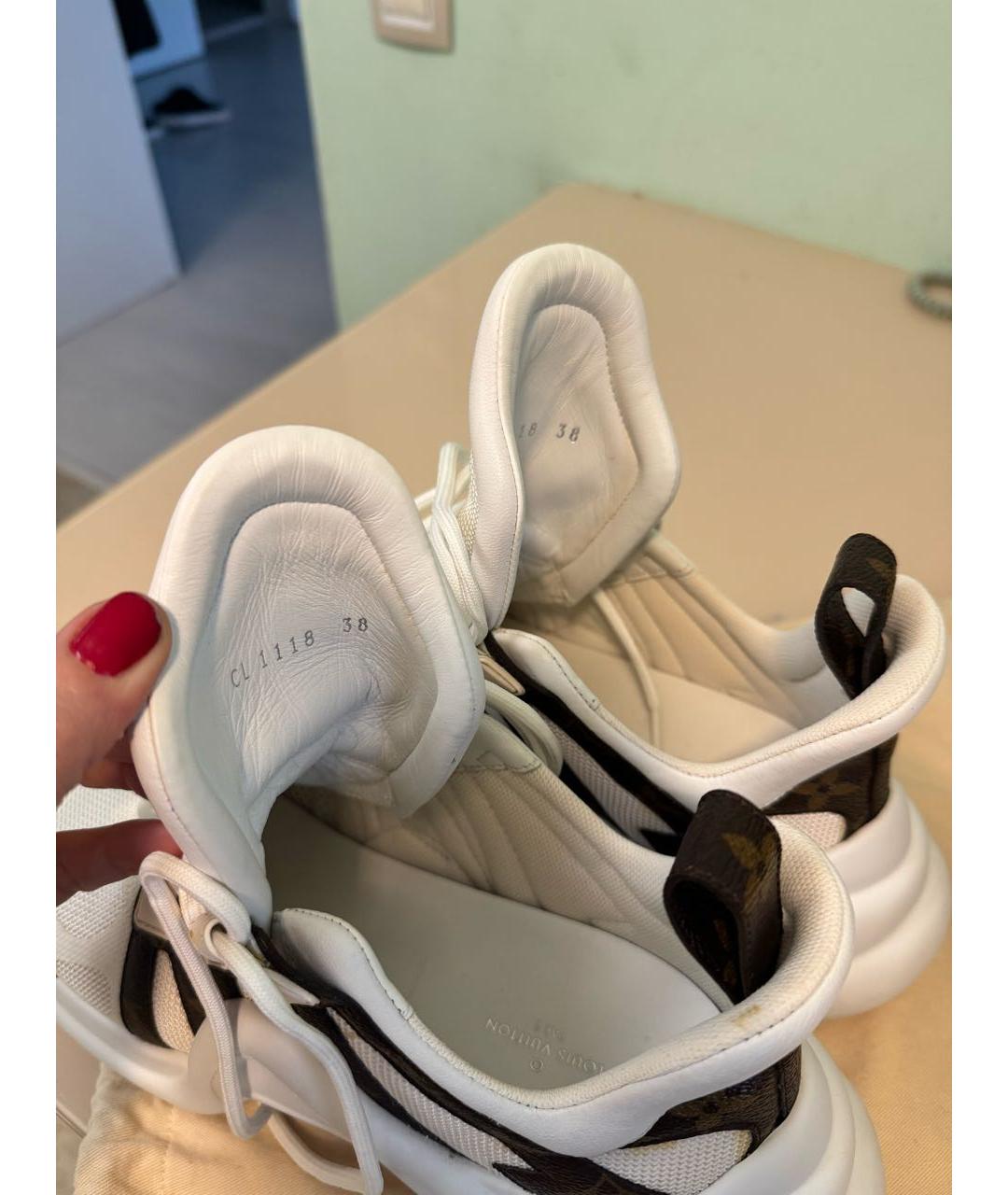 LOUIS VUITTON Белые кроссовки, фото 3