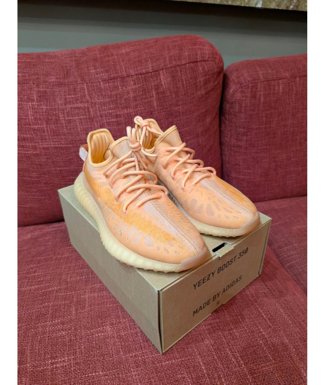 ADIDAS YEEZY Оранжевые текстильные кроссовки, фото 2