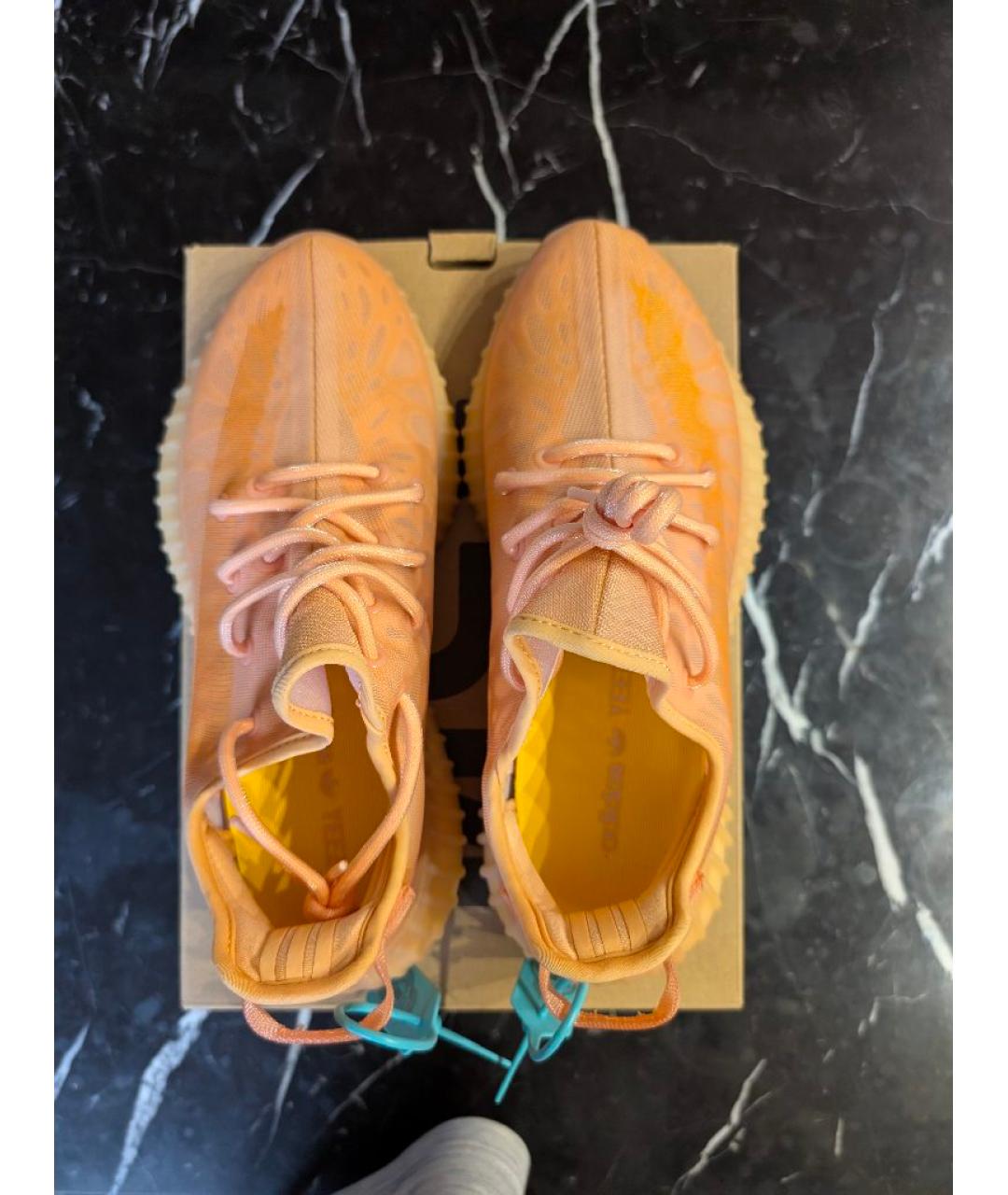 ADIDAS YEEZY Оранжевое текстильные кроссовки, фото 3