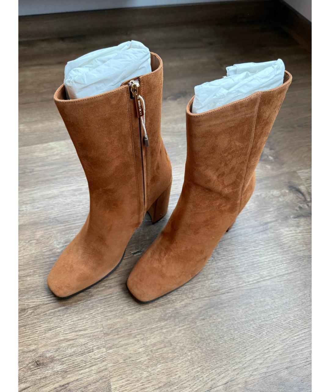 JIMMY CHOO Коричневые замшевые ботильоны, фото 2